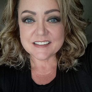 Meet your Posher, Angie